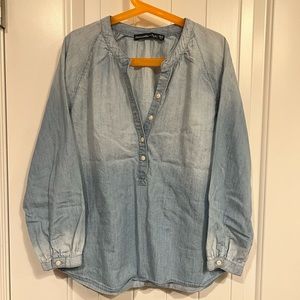 🔥Abercrombie & fitch    blouse size XXS